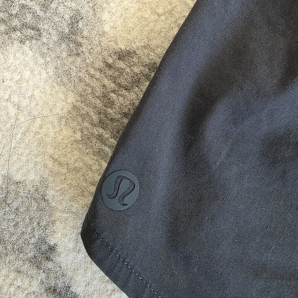 Lululemon Long Sleeve Button Down Shirt BUNDLE OF 2 Gray Blue Mens Medium - Picture 6 of 11